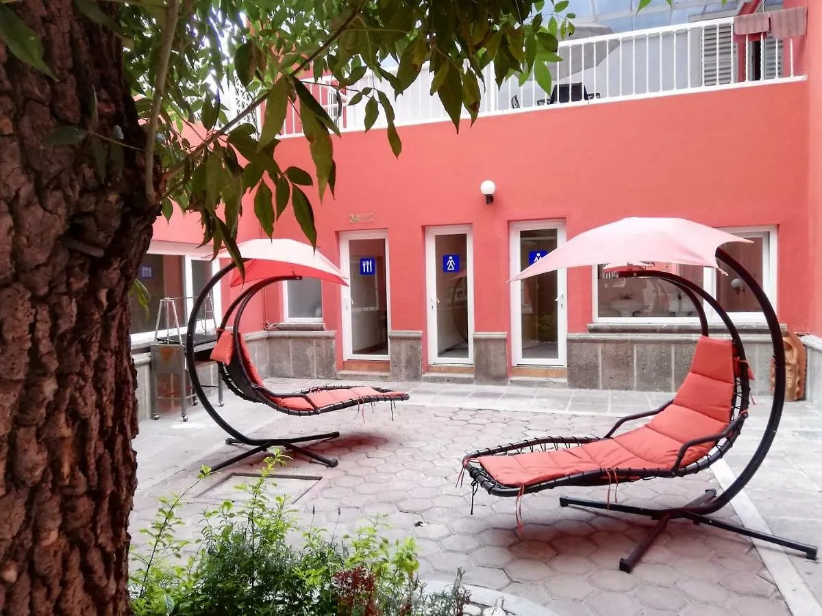Urbania Hostels Puebla