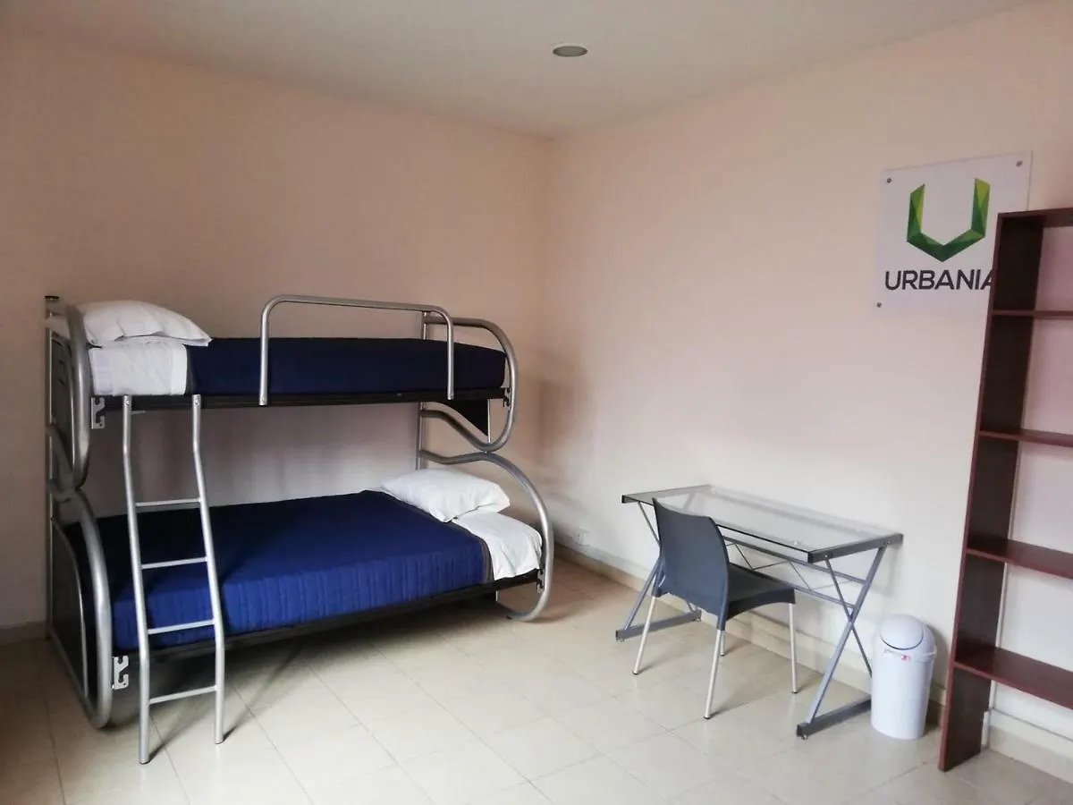 Guest house Urbania Hostels Puebla