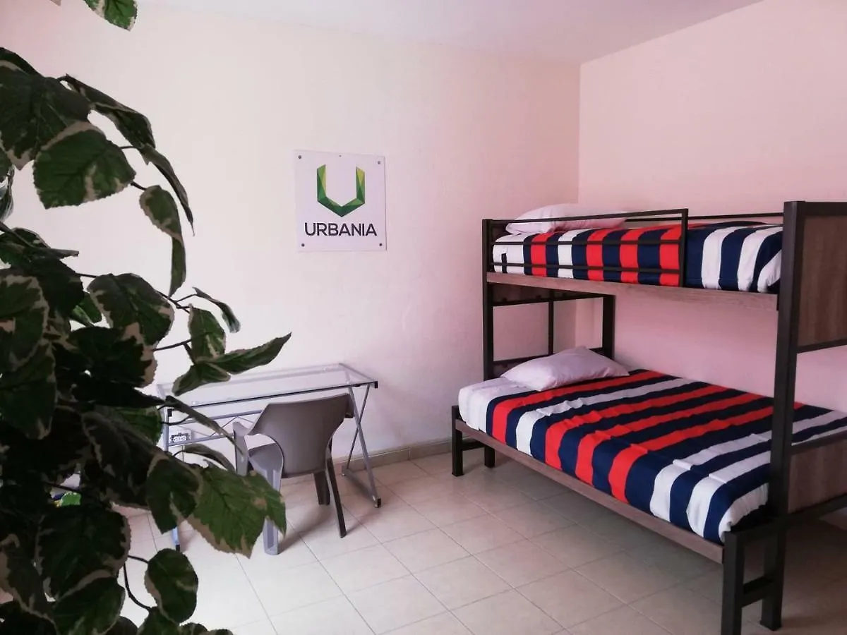 Guest house Urbania Hostels Puebla