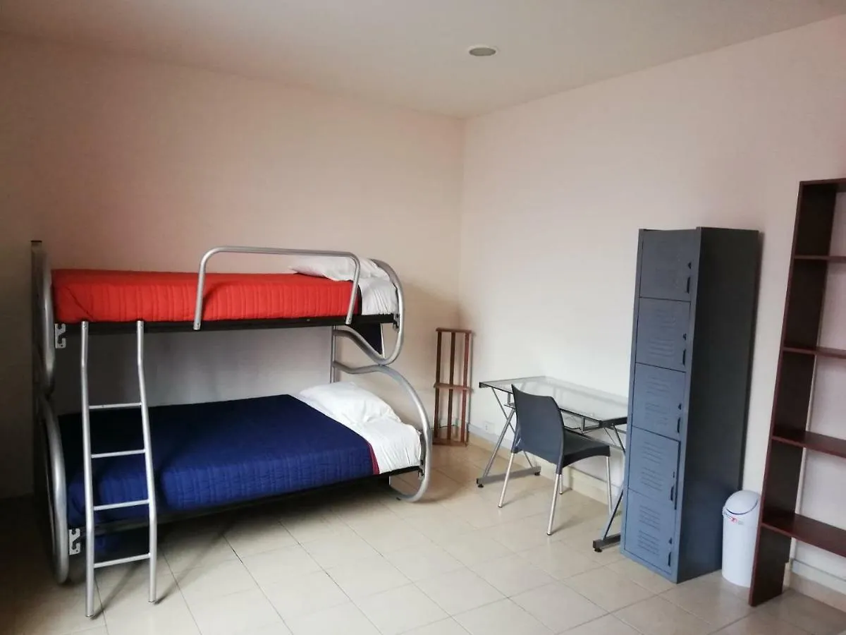 Urbania Hostels Puebla Mexico